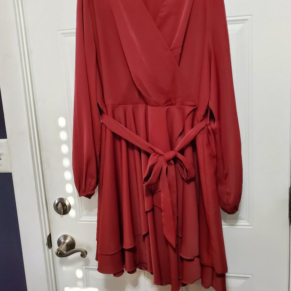 Women's Long Sleeve Wrap Mini Dress size 2XL in Burgundy